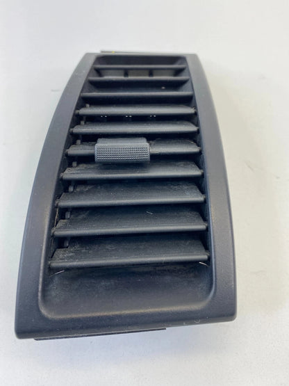 2004-2006 MITSUBISHI GALANT FRONT RIGHT SIDE A/C DASH AIR VENT GRILLE OUTLET OEM