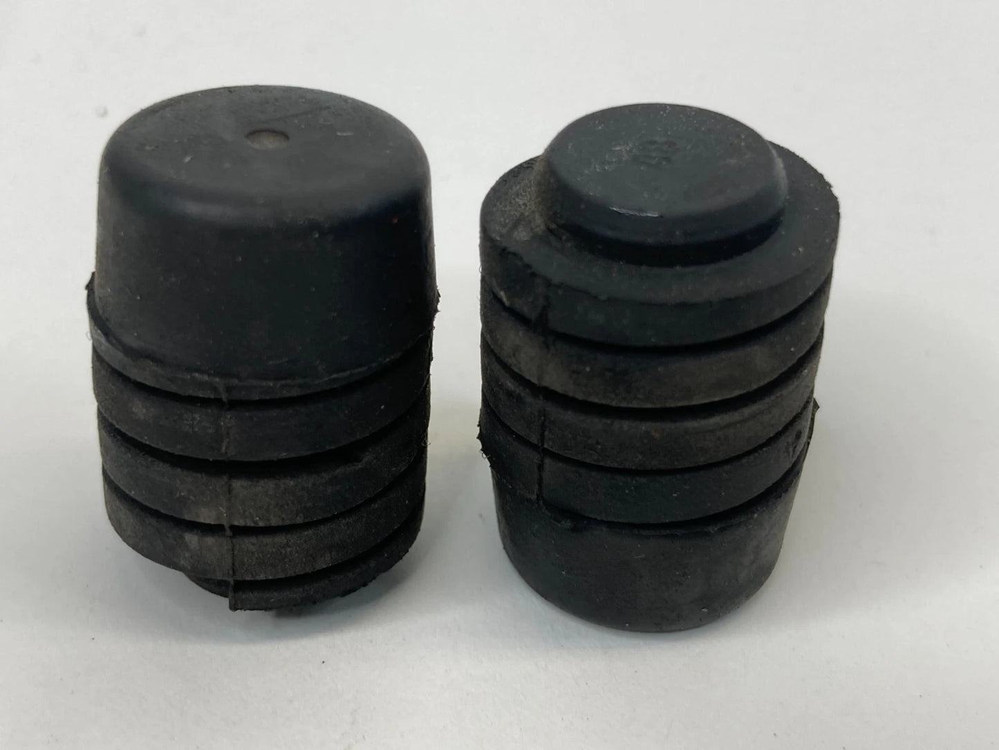 2004-2008 ACURA TL FRONT HOOD RUBBER CUSHION STOPPER BUMPER PAIR SET OEM