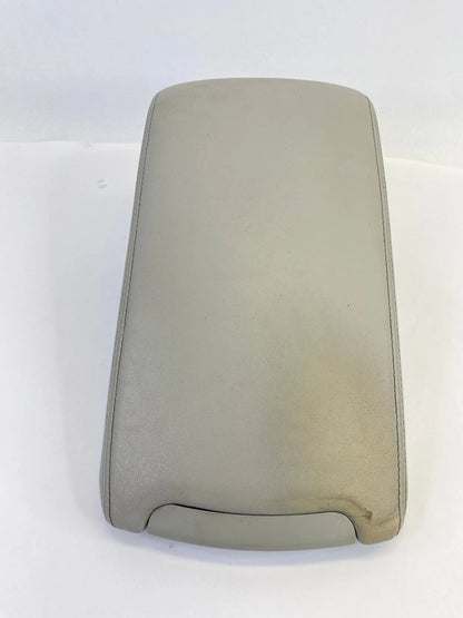 2009-2012 TOYOTA VENZA CENTER CONSOLE ARMREST LID TOP ASSEMBLY FRONT OEM FACTORY