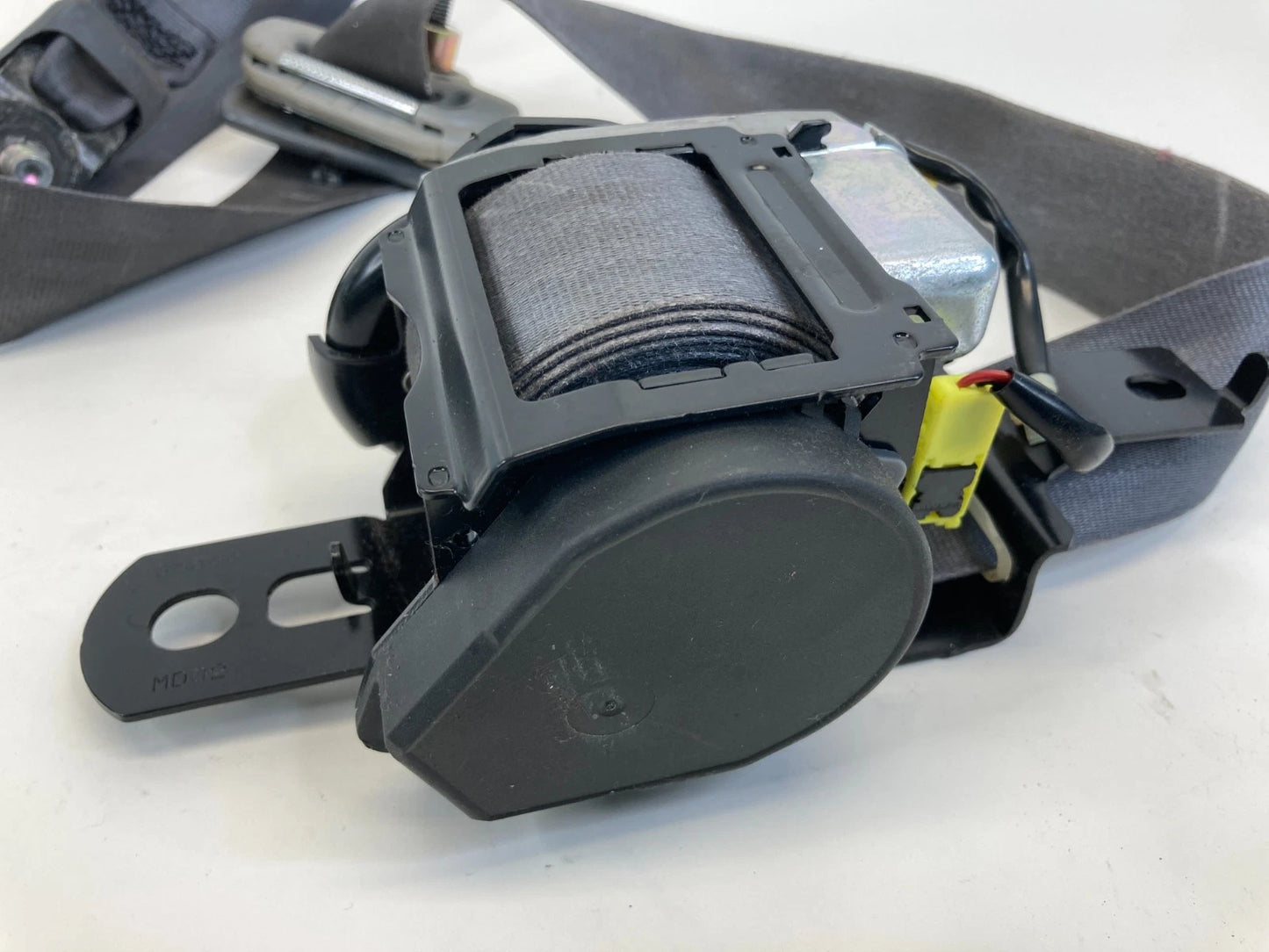 2005-2010 HONDA ODYSSEY FRONT LH LEFT DRIVER SIDE SEAT BELT RETRACTOR OEM