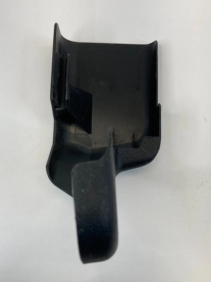 2004-2012 MITSUBISHI GALANT FRONT RIGHT SEAT TRACK RAIL CAP END COVER N245934