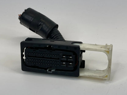 2006-2008 LEXUS IS250 IS350 2.5L 4WD ABS ANTI LOCK BRAKE PLUG RELAY CONNECTOR