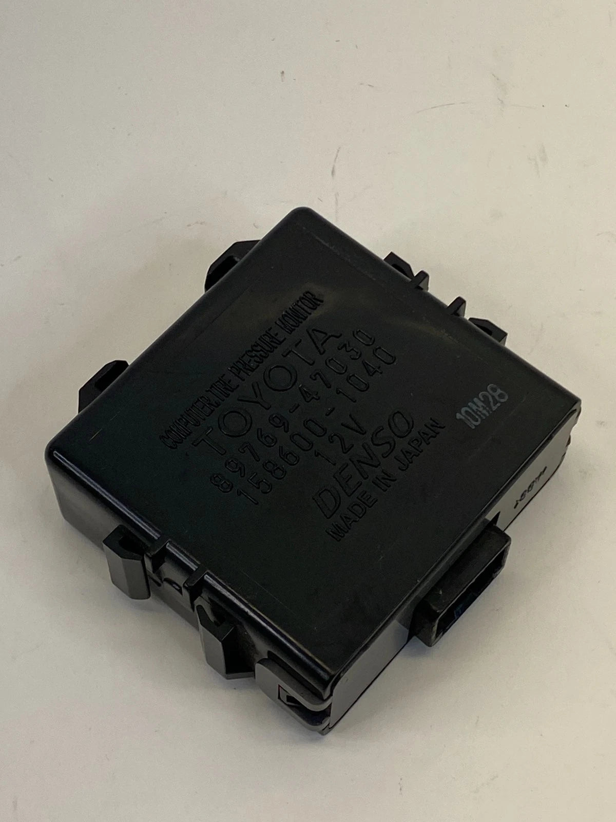 2009-2015 TOYOTA PRIUS TIRE PRESSURE MONITOR SYSTEM TPMS COMPUTER OEM 8976947030