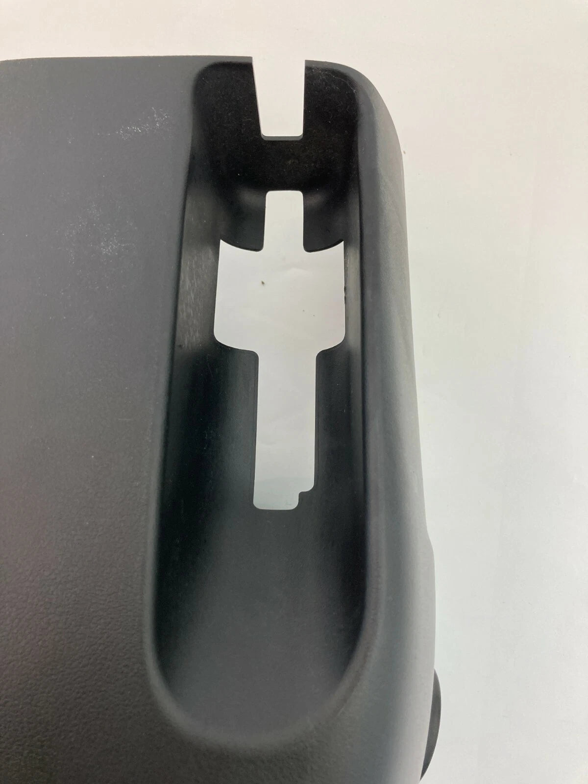 10-12 SUBARU OUTBACK LEGACY STEERING COLUMN UPPER& LOWER COVER TRIM 34341AJ00B