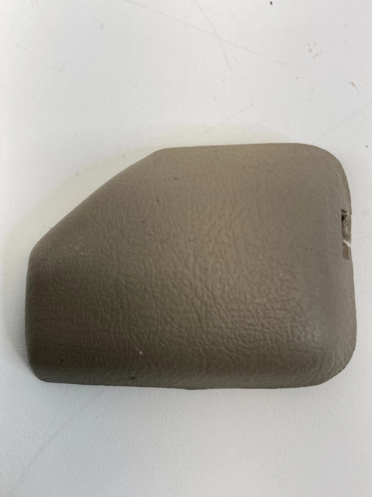 1999-2002 ACURA RL FRONT RIGHT SEAT FOOT TRACK RAIL CAP COVER 81192-SM4A OEM