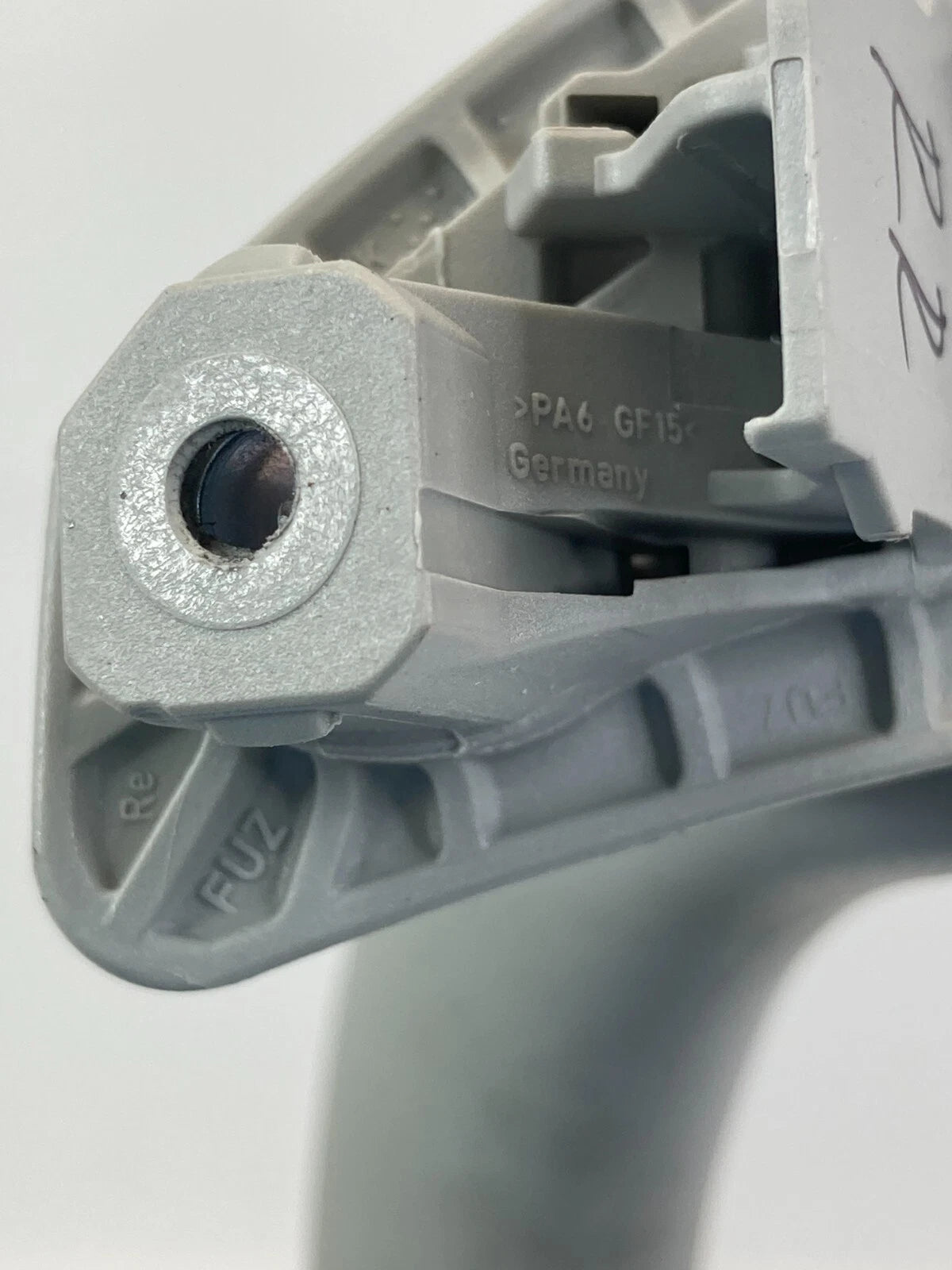 09-17 VW TIGUAN REAR RIGHT INTERIOR ROOF GRAB GRIP ASSIST HANDLE GRAY OEM
