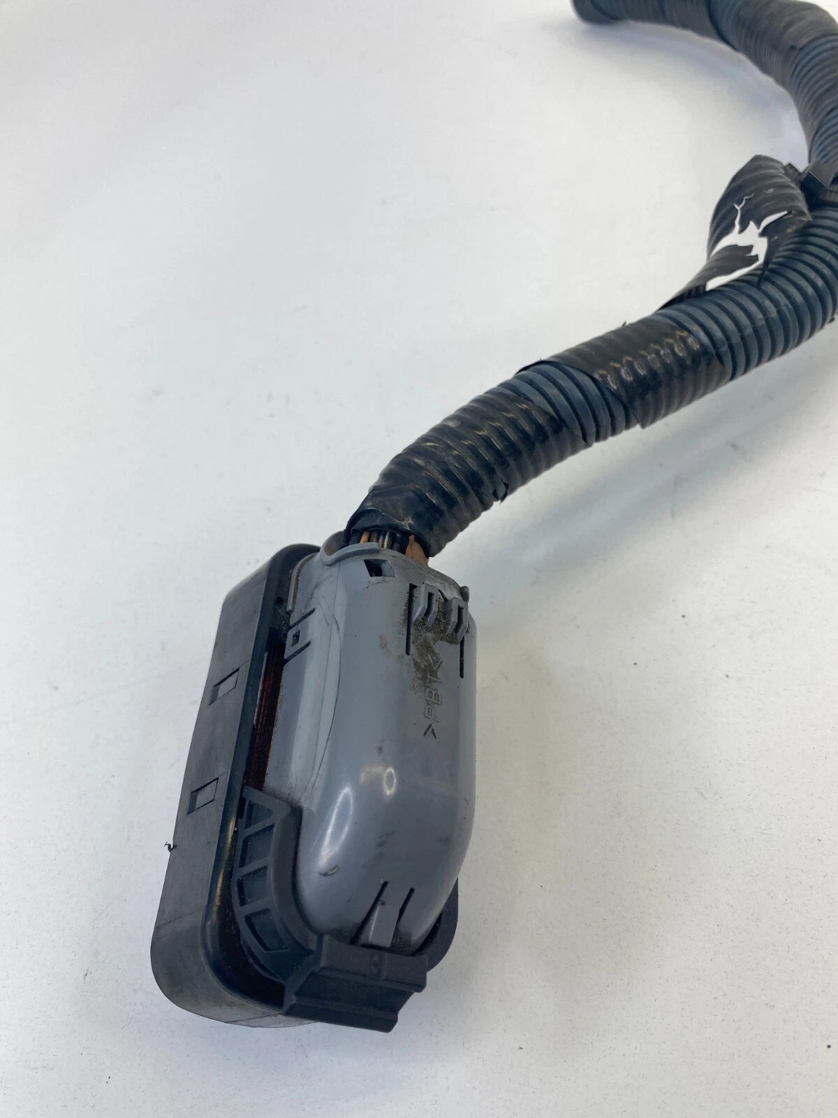 2002 2003 INFINITI QX4 3.5L ABS ANTI LOCK BRAKE PUMP PIGTAIL PLUG CONNECTOR OEM