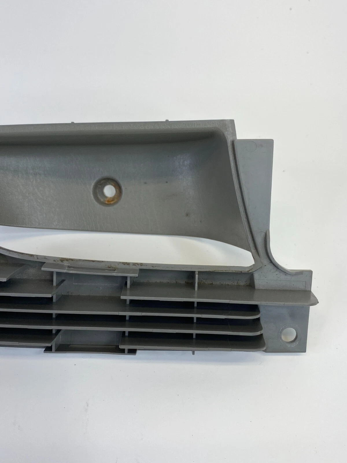 2004-2010 TOYOTA SIENNA FRONT RIGHT INNER DOOR PULL HANDLE BEZEL COVER OEM