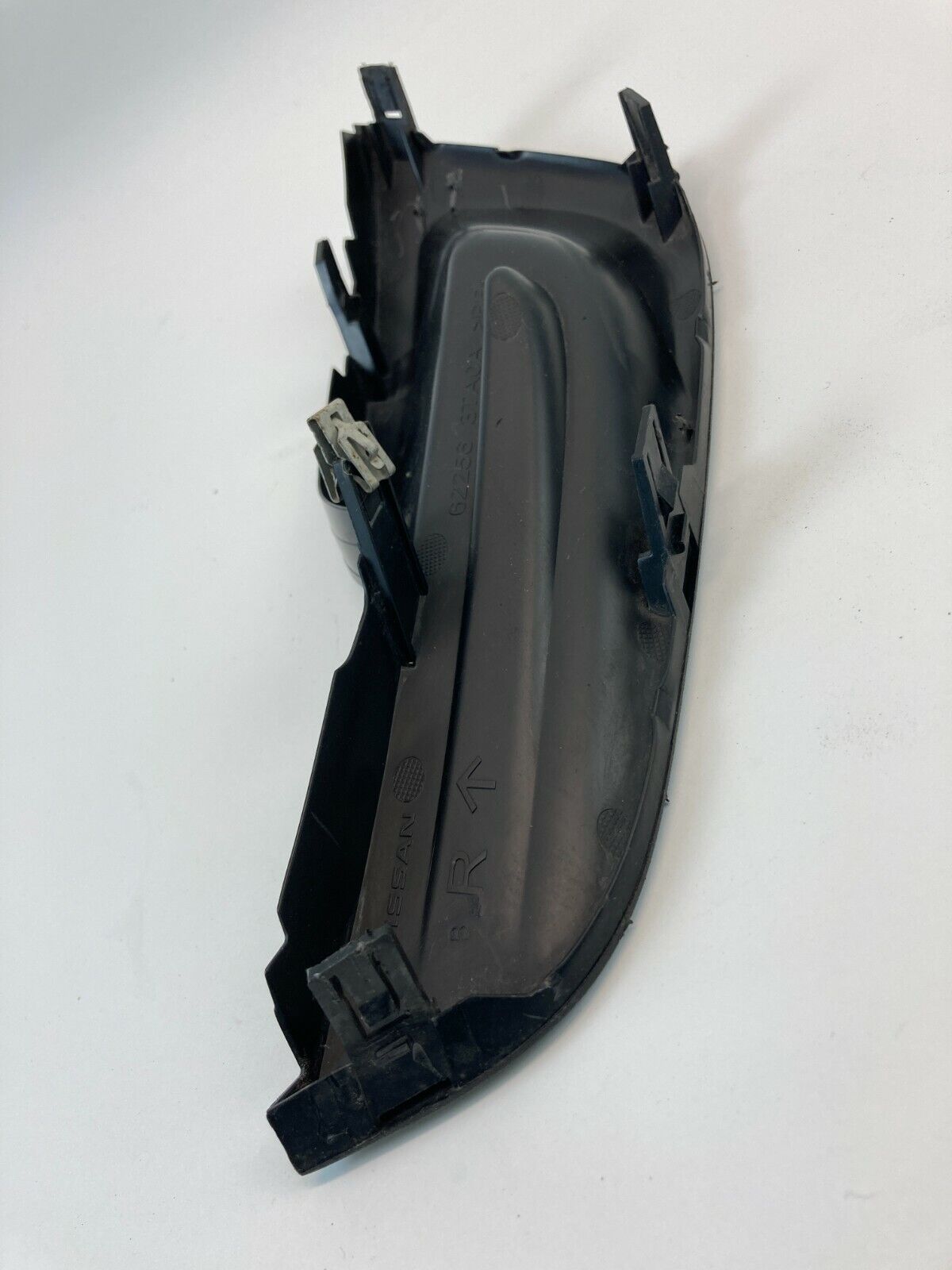 2013-2015 Nissan Altima Sedan Right Passenger Side Fog Light Cover 622573TA0A