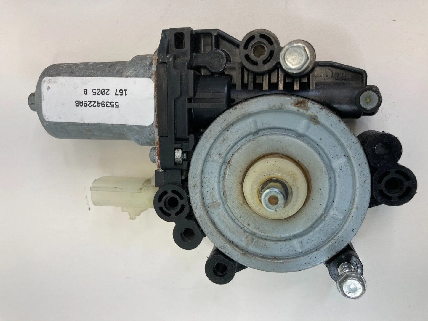 2005-2010 JEEP GRAND CHEROKEE REAR LEFT SIDE DOOR WINDOW MOTOR 55394229AB OEM
