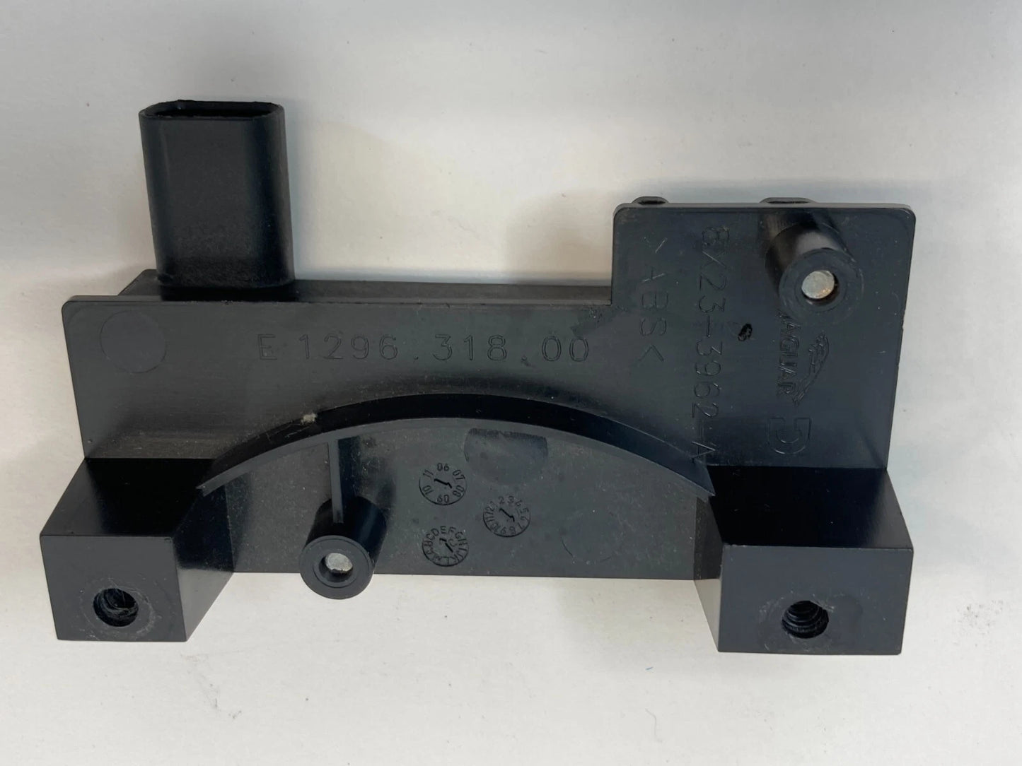 2009-2015 JAGUAR XF KEYLESS ENTRY ANTENNA SENSOR CONTROL MODULE 8X23-3962-A OEM