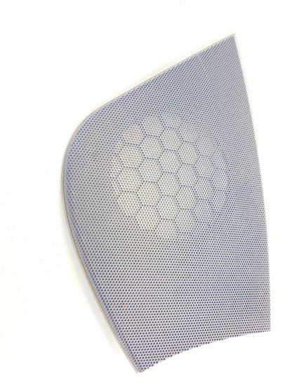 04-09 SAAB 9-5 WAGON RIGHT OUTER DASH SPEAKER COVER GRILLE TRIM BEZEL 5172754