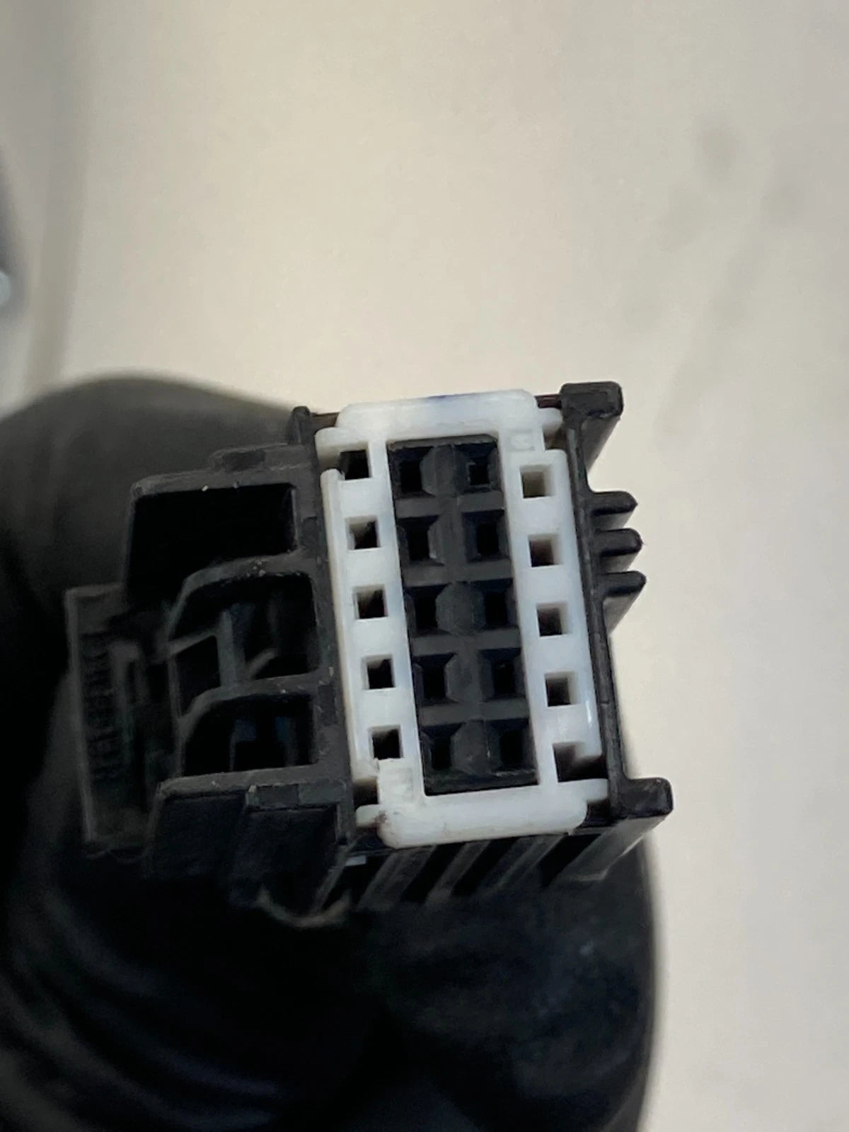 2010 2011 GMC TERRAIN FRONT LEFT DRIVER SIDE VIEW POWER MIRROR HEATED 20858727