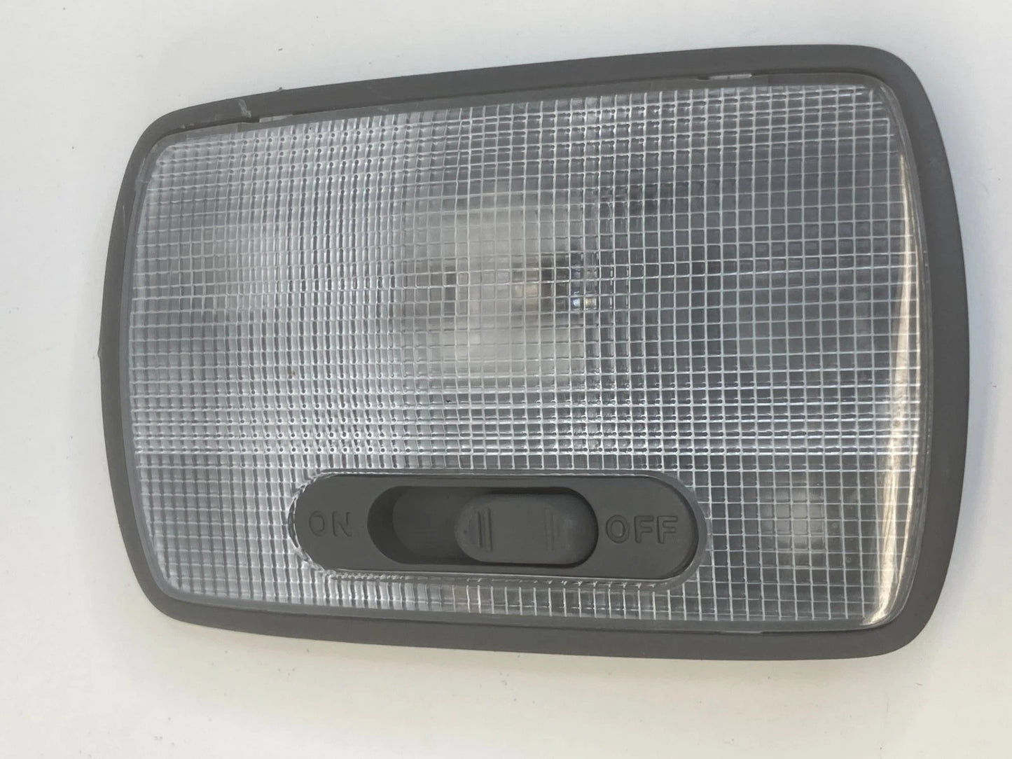 2005-2010 HONDA ODYSSEY ROOF REAR OVERHEAD DOME LIGHT INTERIOR LAMP OEM