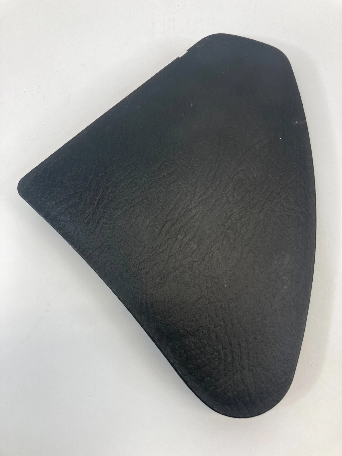 2001-2005 HONDA CIVIC DASH RIGHT PASSENGER SIDE END COVER TRIM BEZEL 77210S5A
