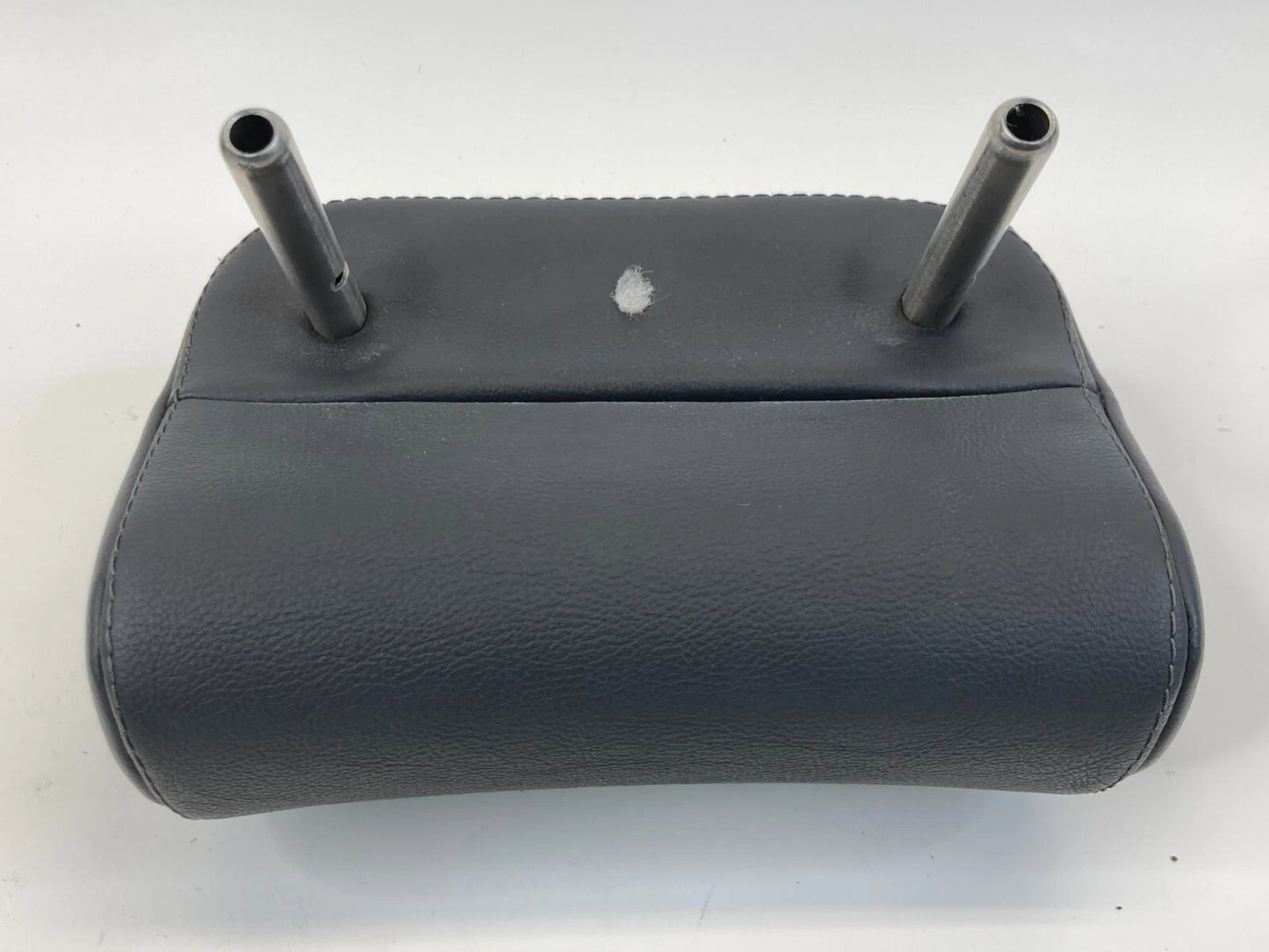 2006-2009 VOLKSWAGEN GTI REAR SECON ROW SEAT HEADREST CENTER HEAD REST HEADREST