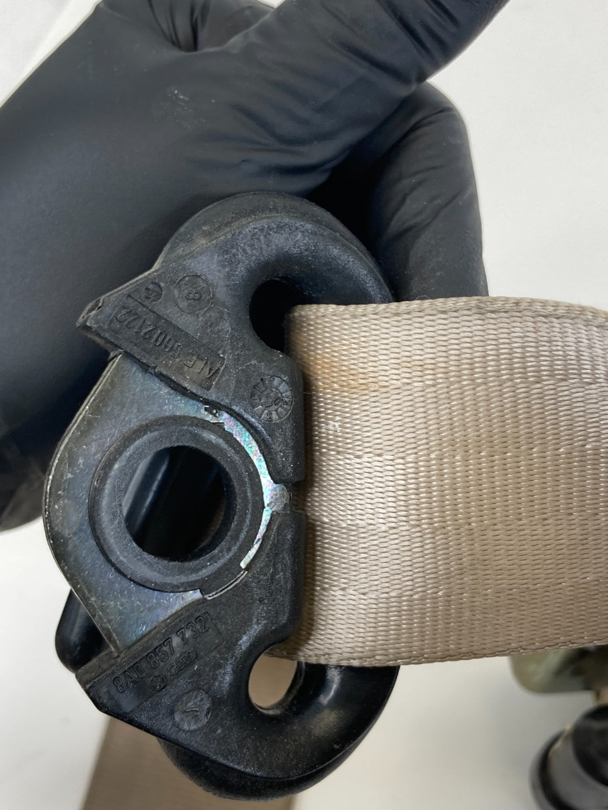 2002-2004 Audi A6 Quattro Front Right Passenger Side Seat Belt Retractor OEM