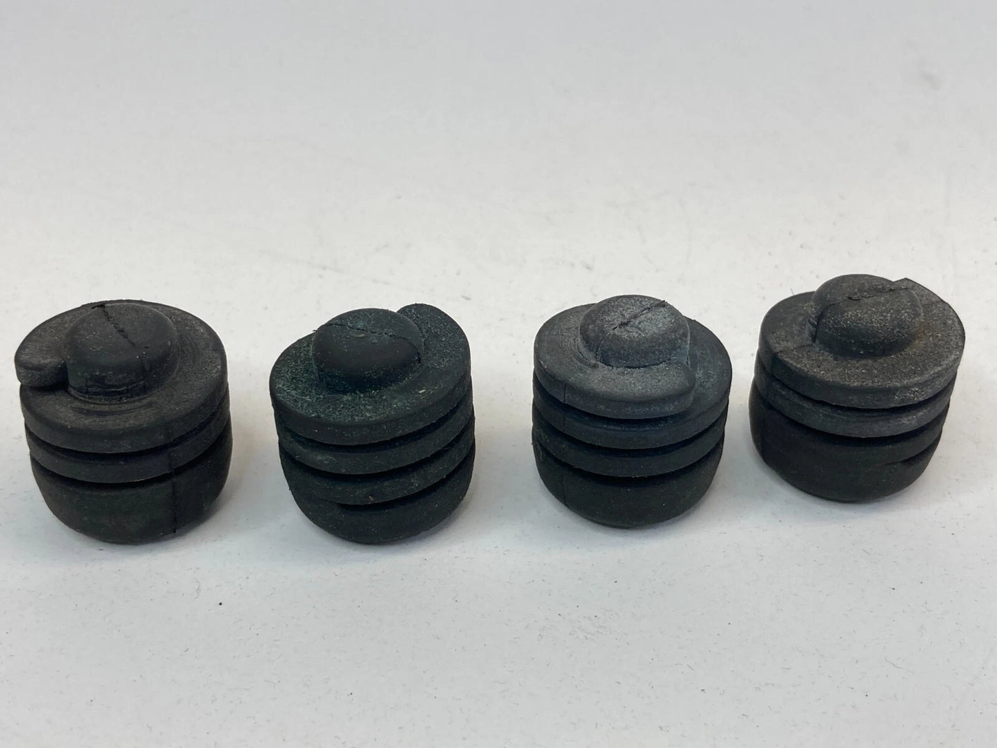 2009-2017 VW VOLKSWAGEN TIGUAN HOOD BUMPER ADJUSTMENT RUBBER CUSHION SET OEM