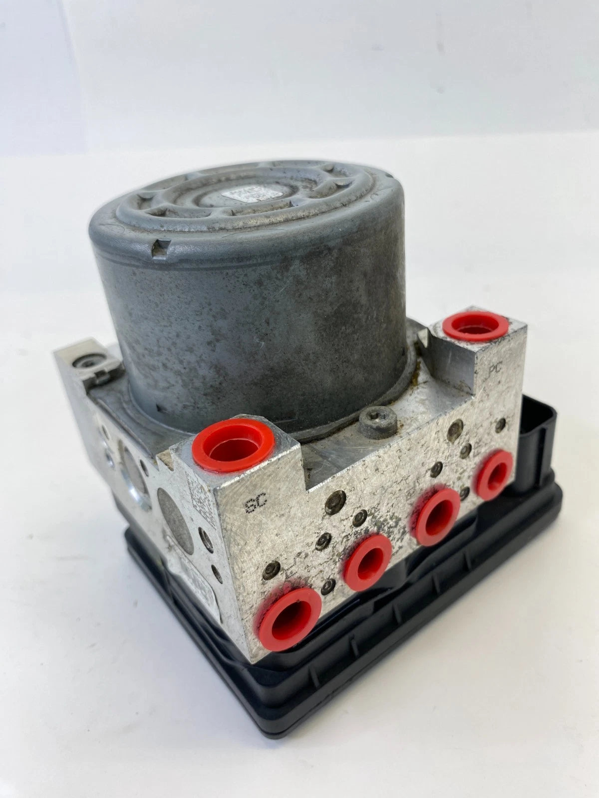 2013-2016 CADILLAC ATS 2.0L L4 AT ABS ANTI LOCK BRAKE PUMP MODULE 23122240 OEM