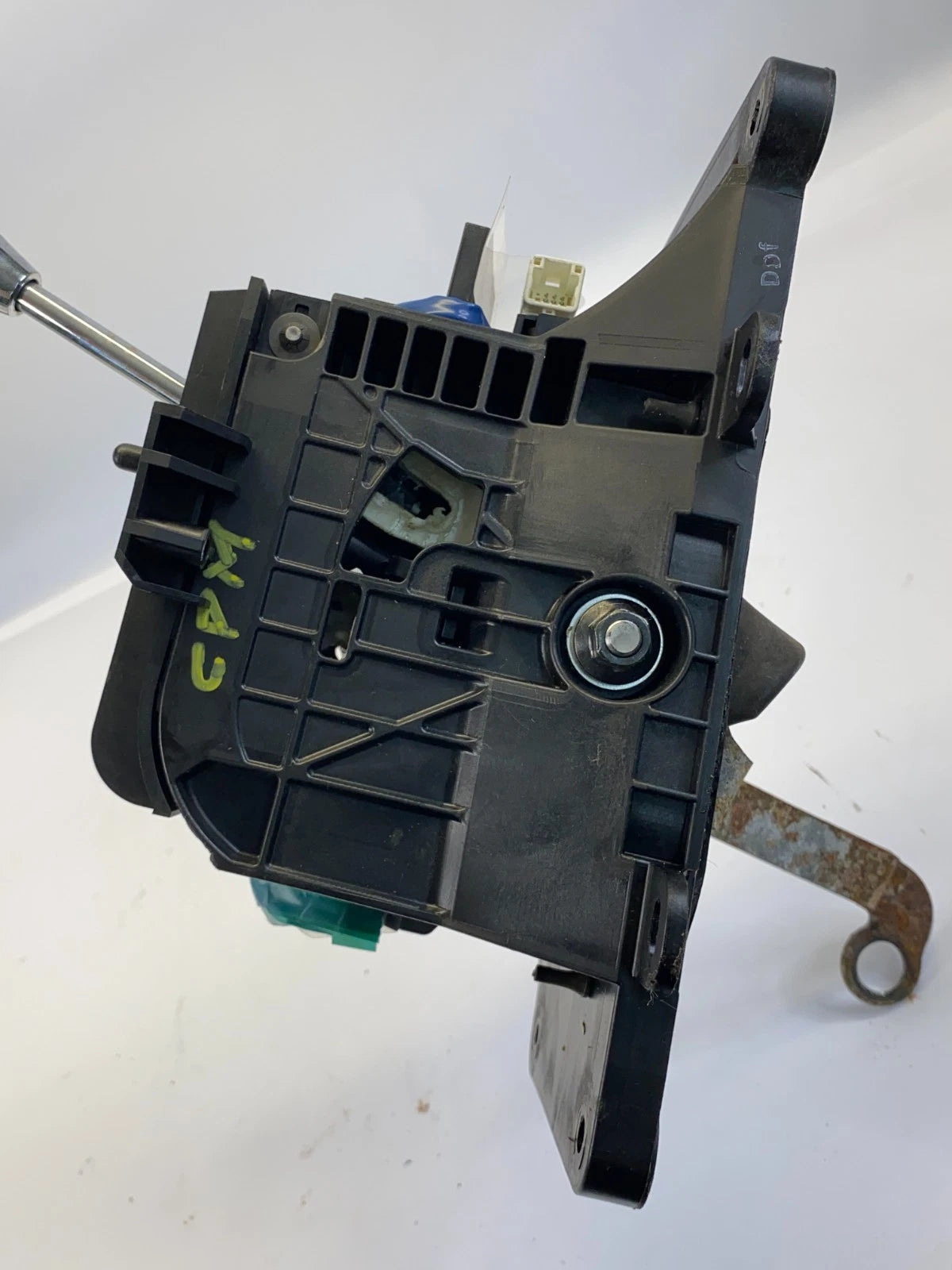 2006-2013 LEXUS IS250 SEDAN AUTOMATIC FLOOR GEAR SHIFTER LEVER HANDLE ASSEMBLY
