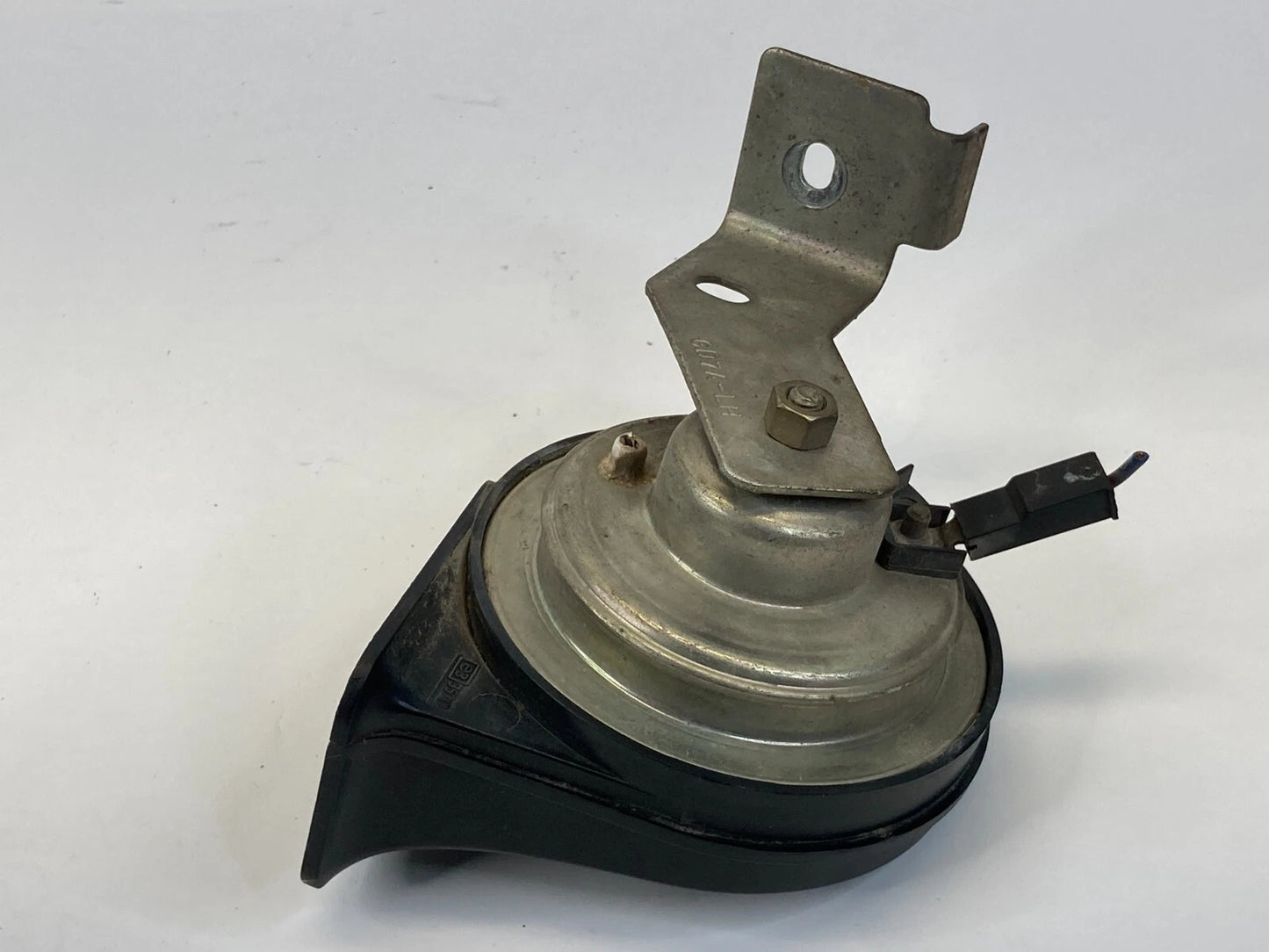 2001 02 03 04 05 06 2007 FORD ESCAPE HIGH HORN ALARM NOTE SIGNAL E335717 OEM