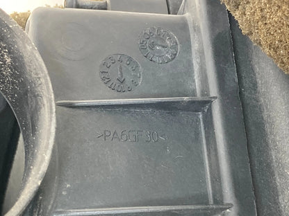 2006-2011 CHEVROLET HHR 2.2L ENGINE COVER W/ AIR CLEANER FILTER BOX ASSEMBLY