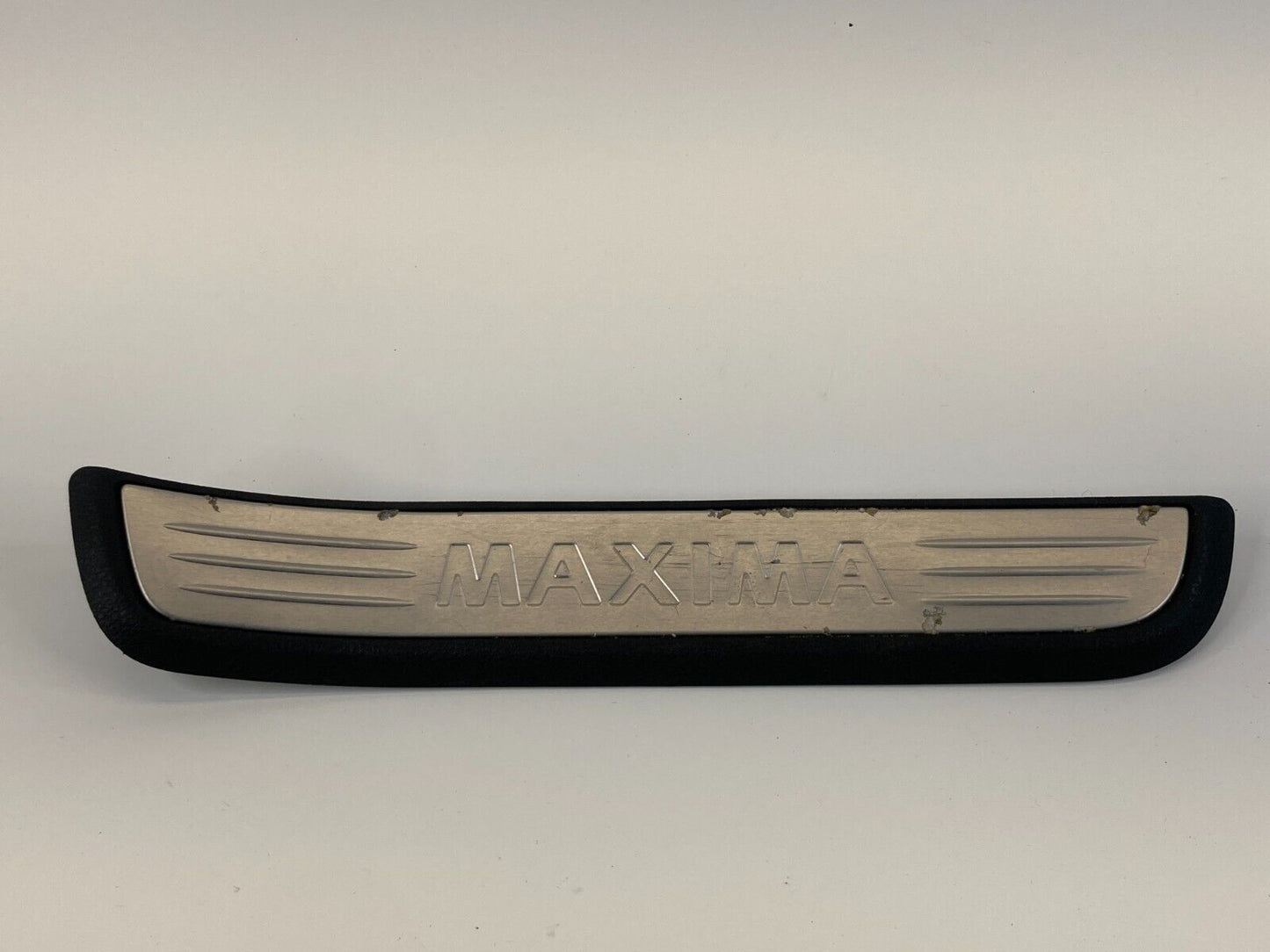 2009-2014 Nissan Maxima Rear Right Door Sill Scuff Foot Step Plate Panel Molding