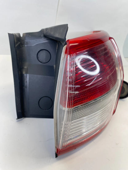 2013-2016 FORD ESCAPE RIGHT REAR OUTER TAILLIGHT LAMP ASSY CJ54-13404-A OEM