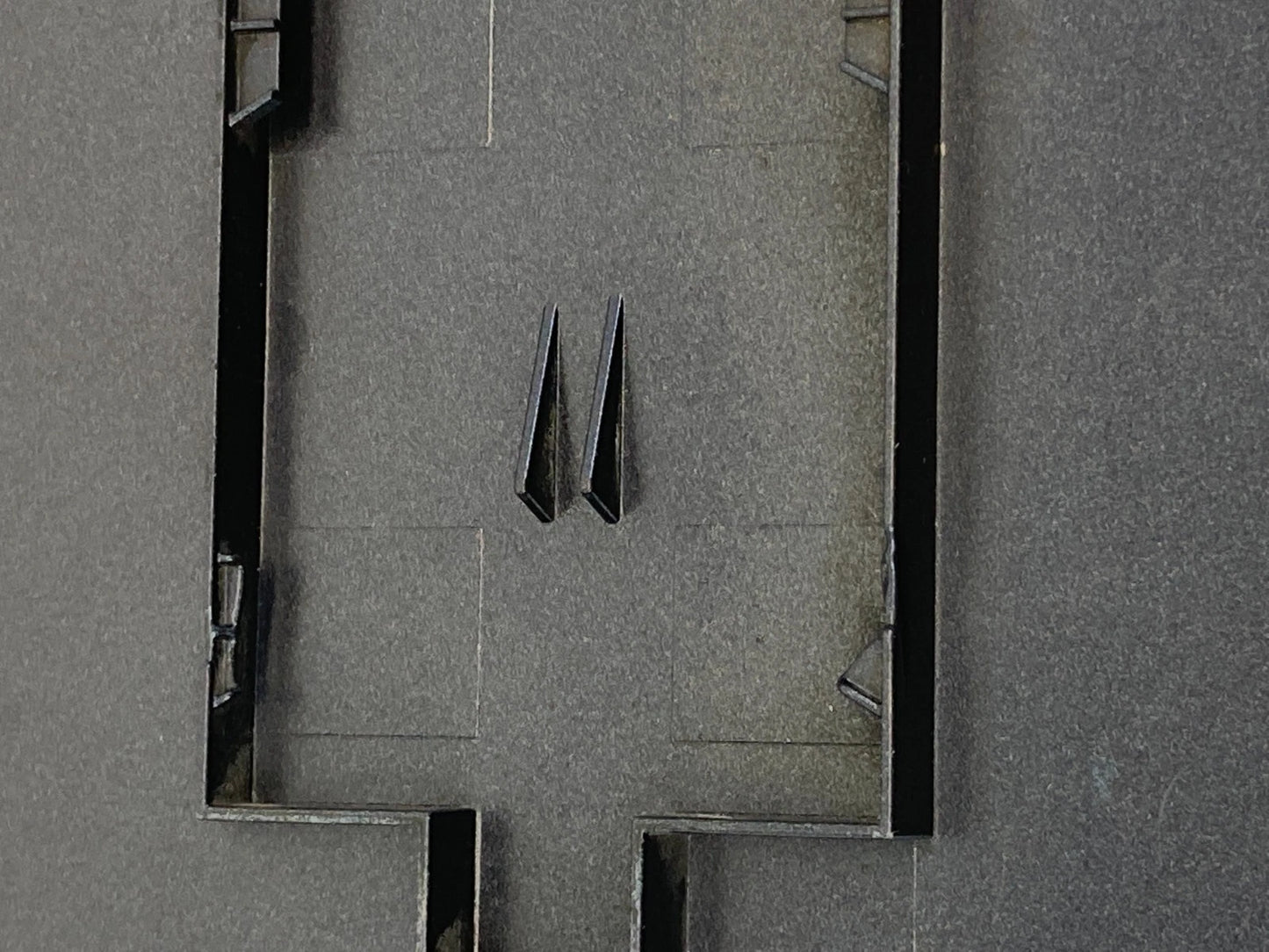 2015-2022 Chevrolet Trax Fuel Filler Door Gas Lid Cover Cap 95999927 OEM