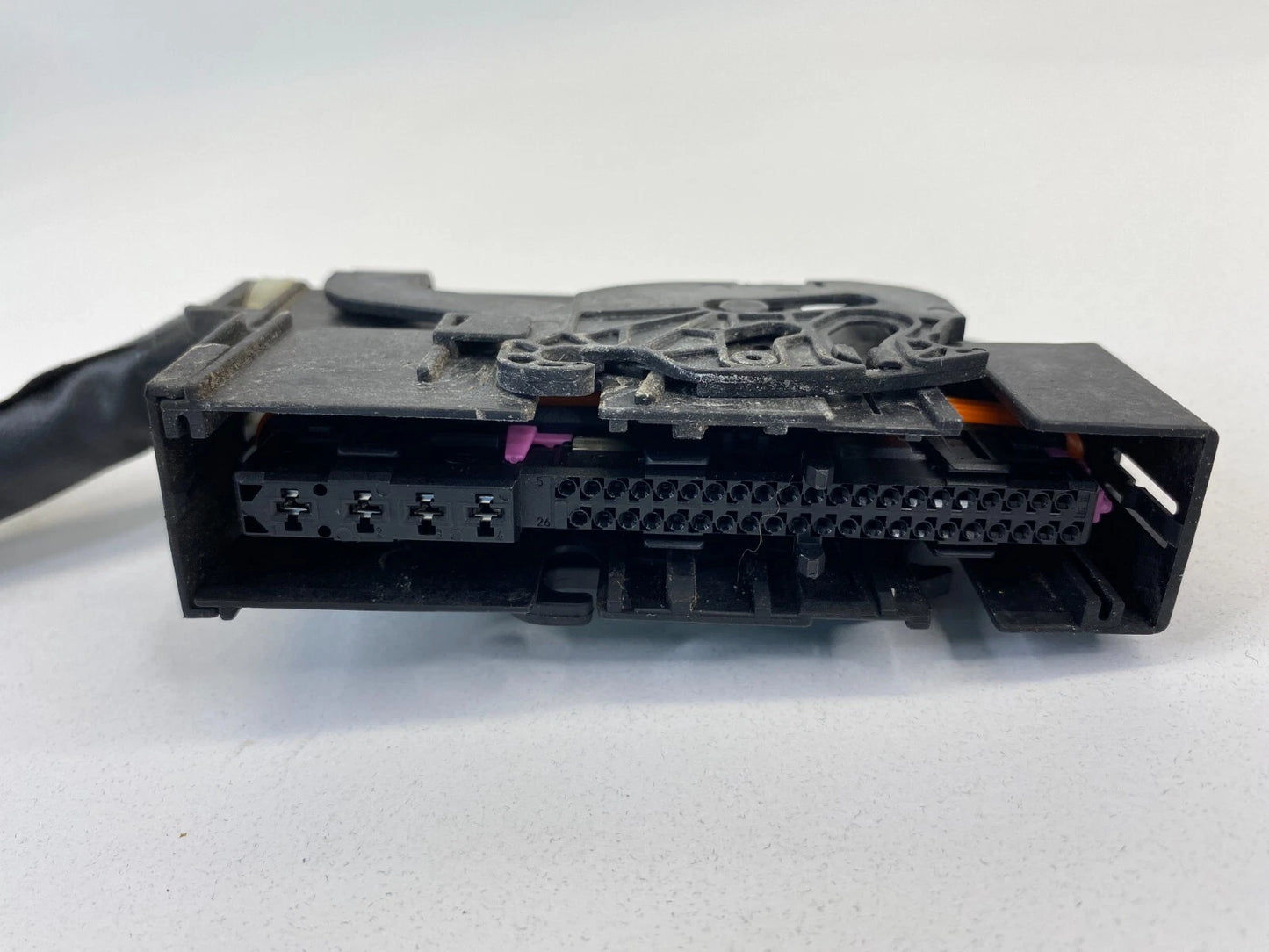 2009-2013 SUBARU FORESTER ABS ANTI-LOCK BRAKE PUMP PLUG CONNECTOR PIGTAIL OEM