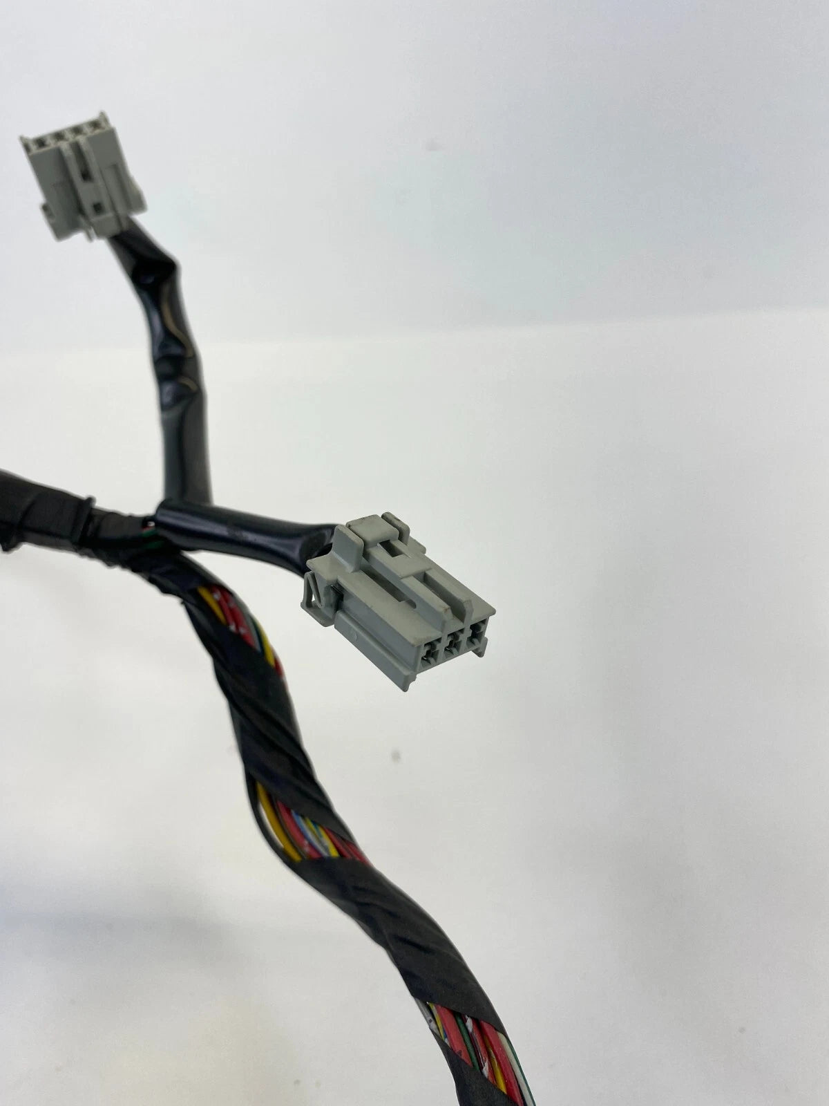 2008-2012 MITSUBISHI GALANT REAR LEFT TAILLIGHT TAILLAMP CONNECTOR WIRE HARNESS
