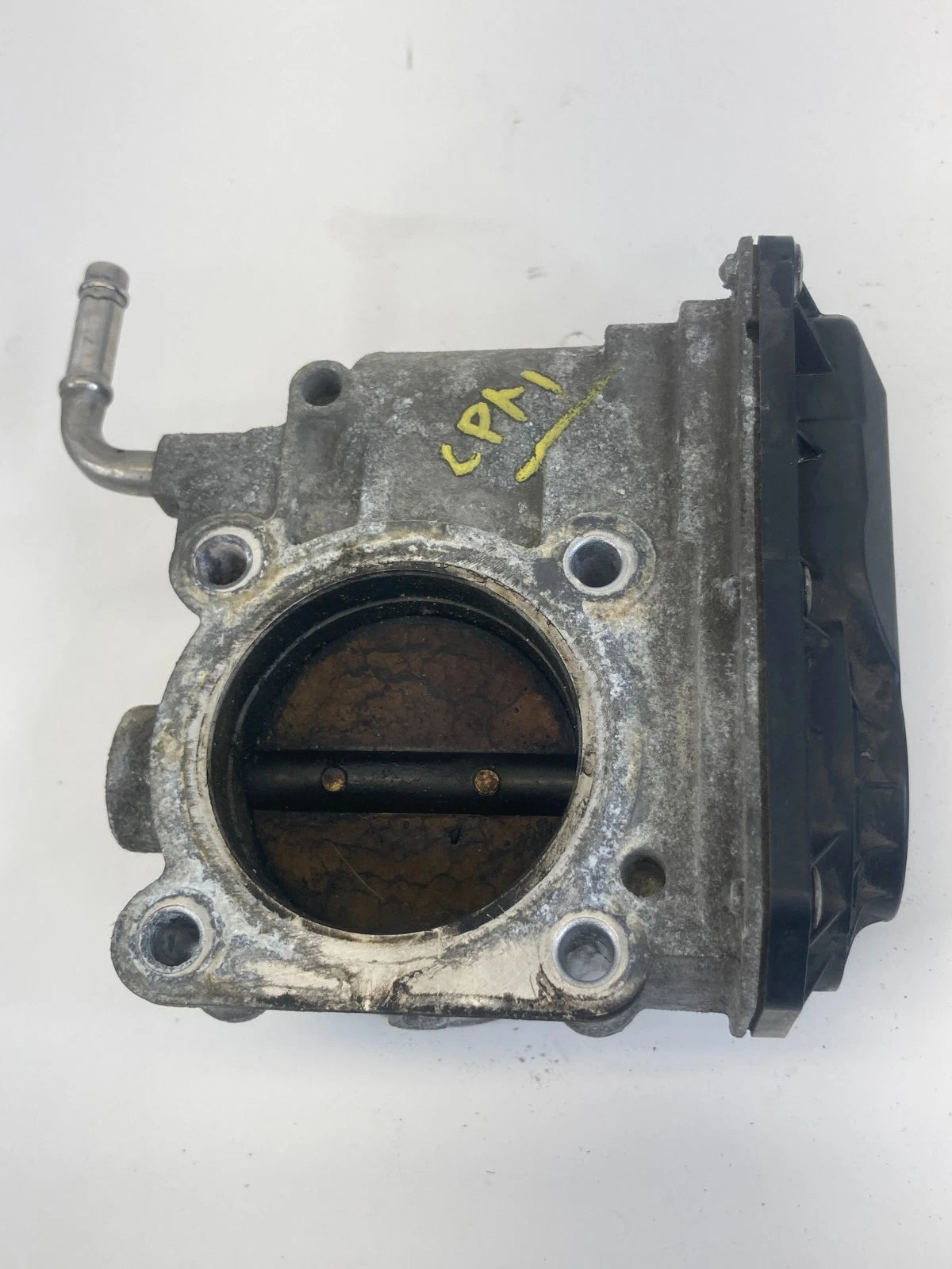 2004-2006 TOYOTA COROLLA MATRIX 1.8L THROTTLE BODY THROTTLE VALVE 22030-0D030