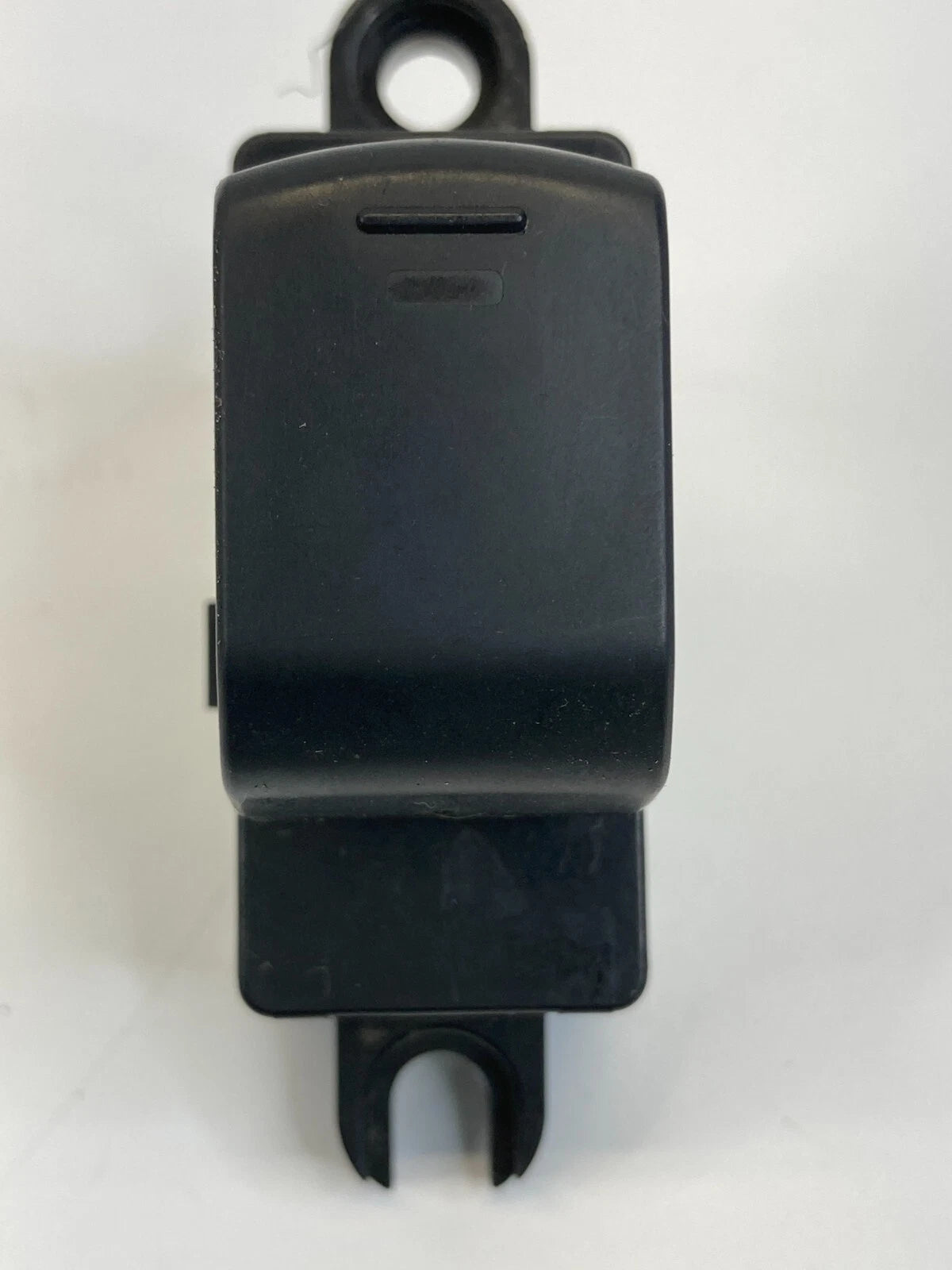 2004-2008 NISSAN MAXIMA REAR RIGHT BACK DOOR WINDOW CONTROL SWITCH BUTTON OEM