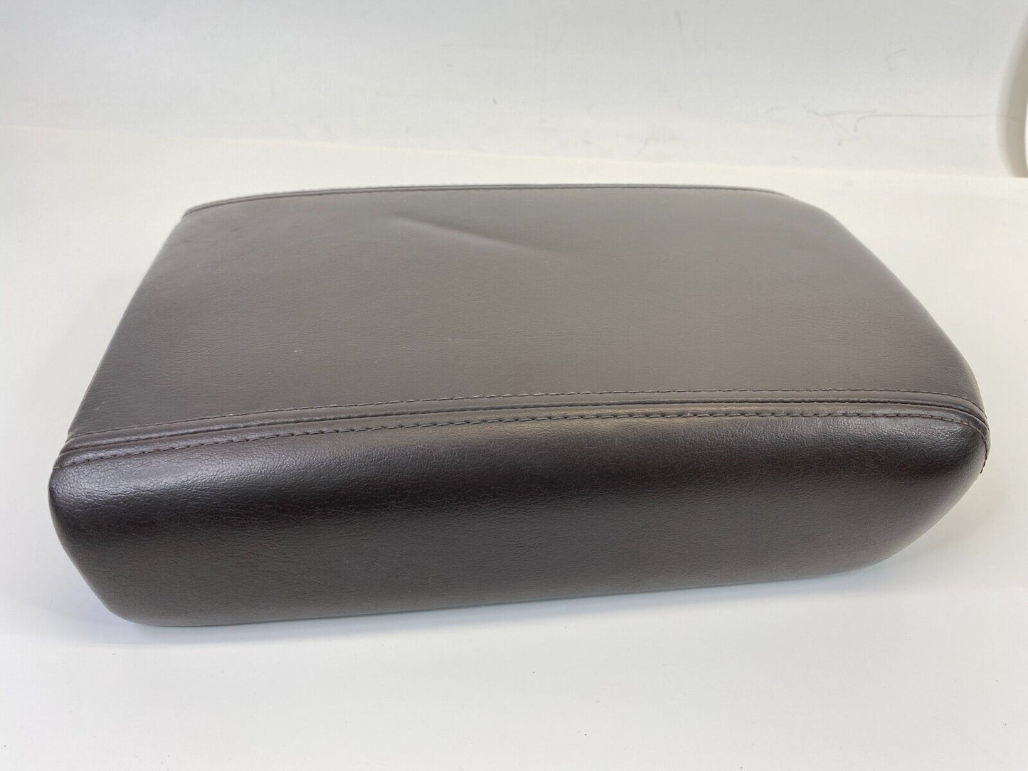 2008-2012 Buick Enclave Center Console Armrest Arm Rest Lid Cover Top OEM