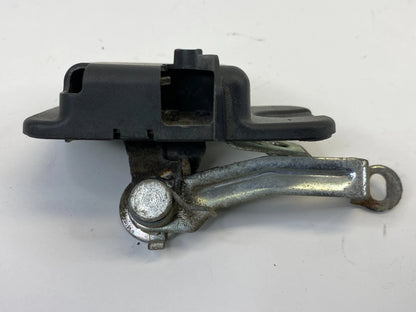 2008-2016 CHRYSLER TOWN & COUNTRY FUEL FILLER DOOR TO SLIDING DOOR LOCKOUT STOP