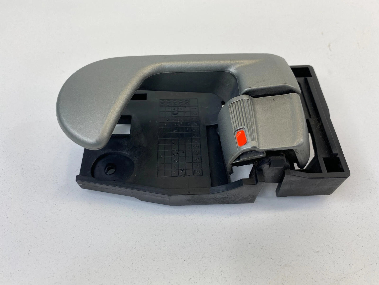 2004 2005 2006 MITSUBISHI GALANT REAR LEFT DRIVER INNER DOOR HANDLE MR970139