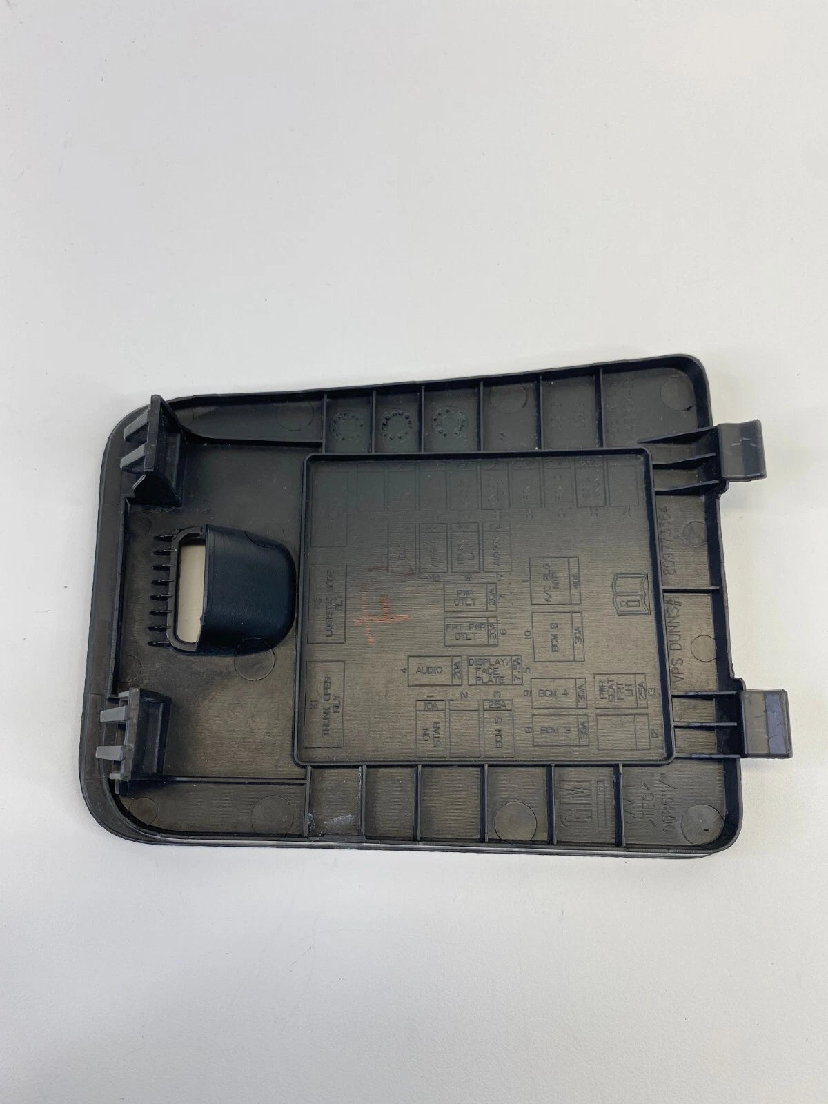 11-16 CHEVROLET CRUZE INTERIOR FUSE BOX COVER DRIVER SIDE LOWER DASH 809773364