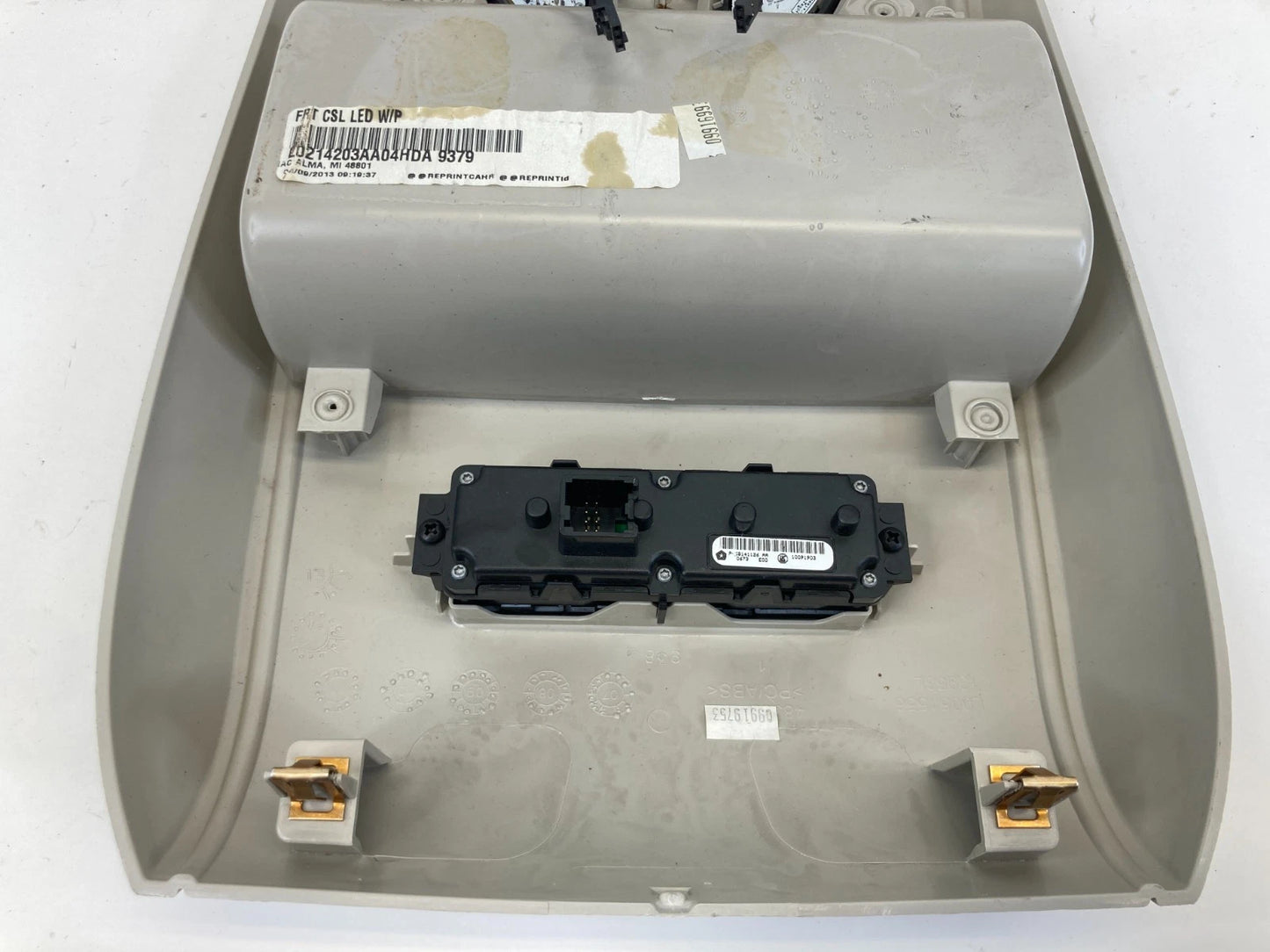 2011-2016 CHRYSLER TOWN COUNTRY FRONT OVERHEAD CONSOLE MAP LIGHT OEM L00102131