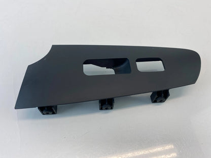 2010-2013 KIA FORTE FRONT RIGHT SIDE DOOR WINDOW SWITCH TRIM BEZEL 201006192 OEM