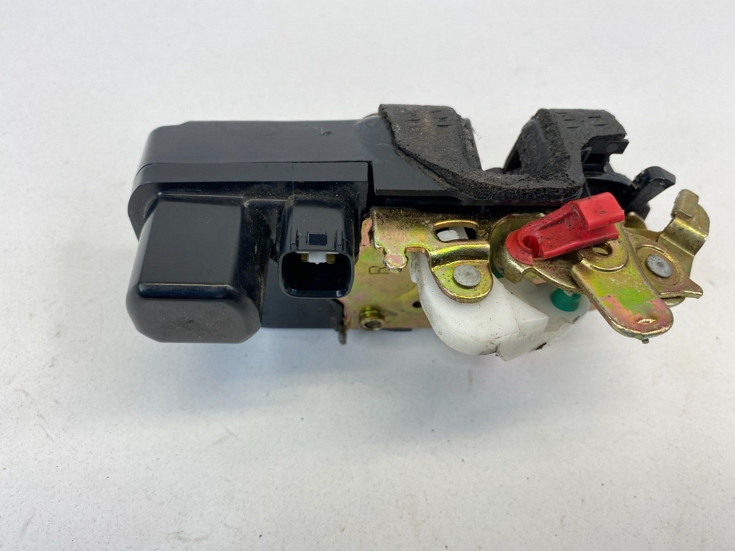 2000-2005 Dodge Neon Front Right Passenger Door Lock Latch Release Actuator OEM