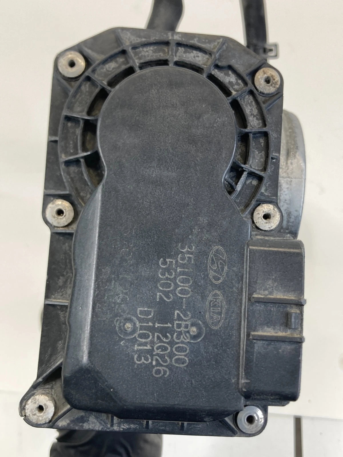 2012-2019 Kia Soul 1.6L Throttle Body Throttle Valve 35100-2B300 OEM