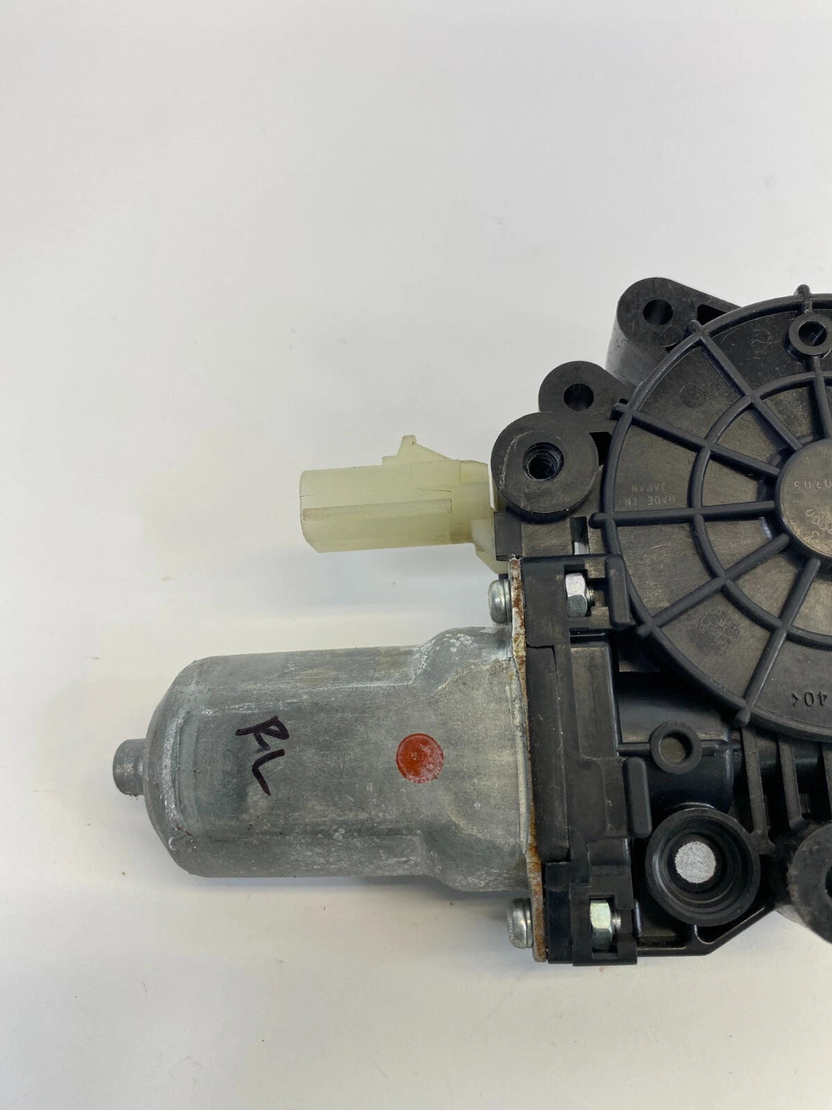 2005-2010 JEEP GRAND CHEROKEE REAR LEFT POWER DOOR WINDOW MOTOR 55394229AB OEM