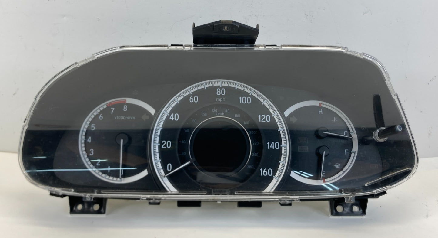 2016 2017 Honda Accord Dash Speedometer Cluster Gauges Assy 134.132 Miles OEM