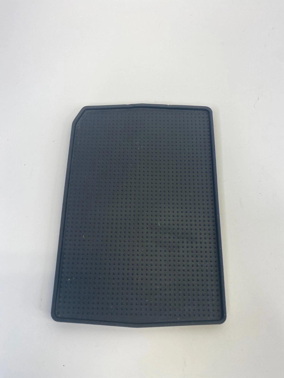 2007 2008 2009 SUZUKI XL-7 CENTER CONSOLE LINER CUBBY MAT INSERT AKM41749 OEM