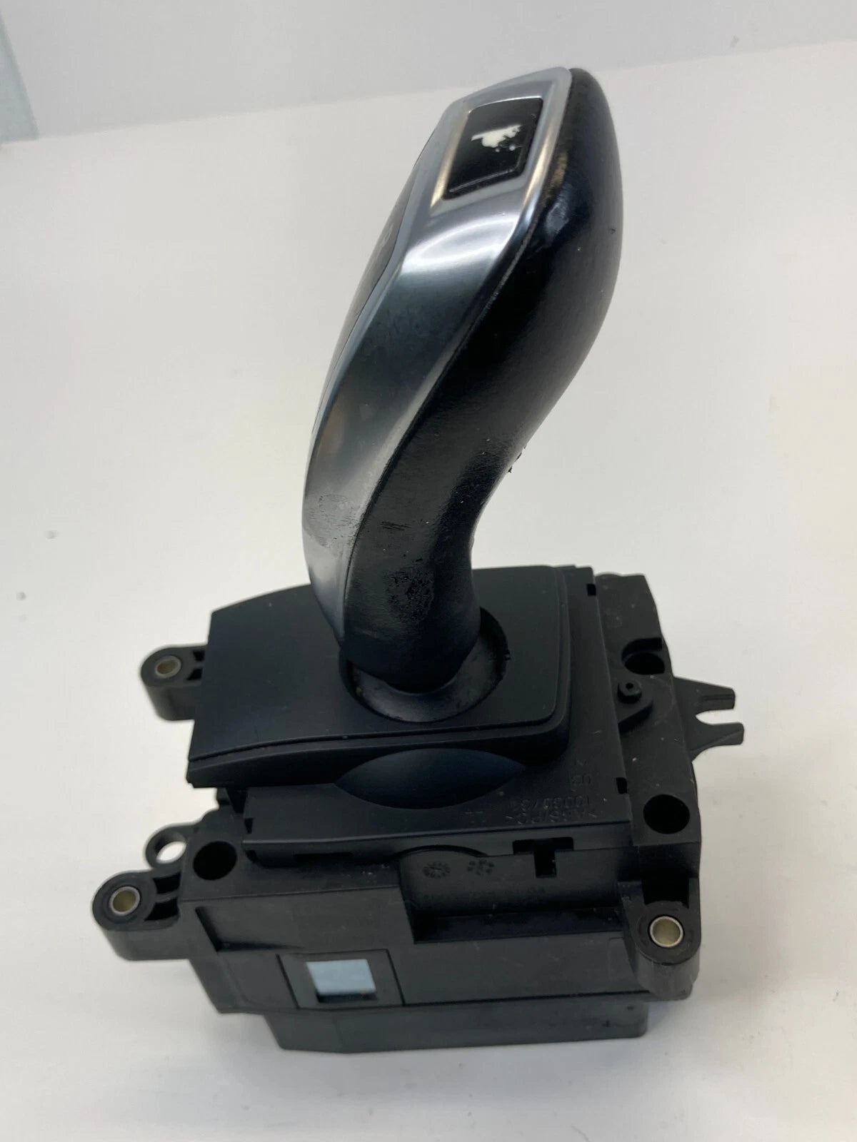 2011 2012 BMW X3 AUTOMATIC FLOOR GEAR SHIFTER SELECTOR GEARSHIFT 9 239 504-01