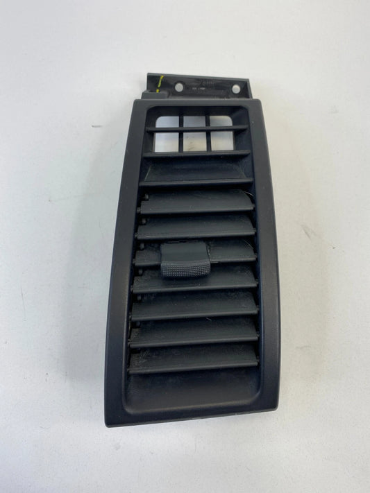 2004-2006 MITSUBISHI GALANT FRONT RIGHT SIDE A/C DASH AIR VENT GRILLE OUTLET OEM