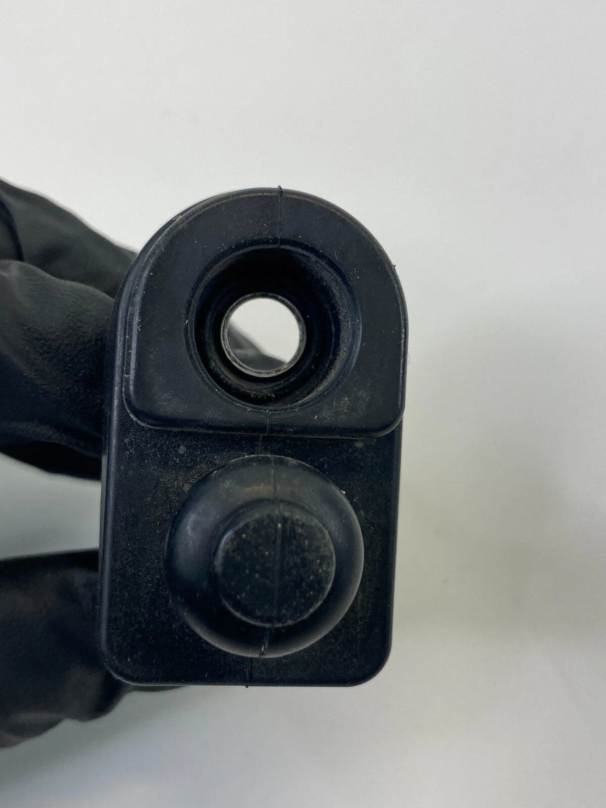 2015-2022 HYUNDAI ACCENT 13-17 VELOSTER DOOR LIGHT AJAR JAMB SWITCH SENSOR OEM