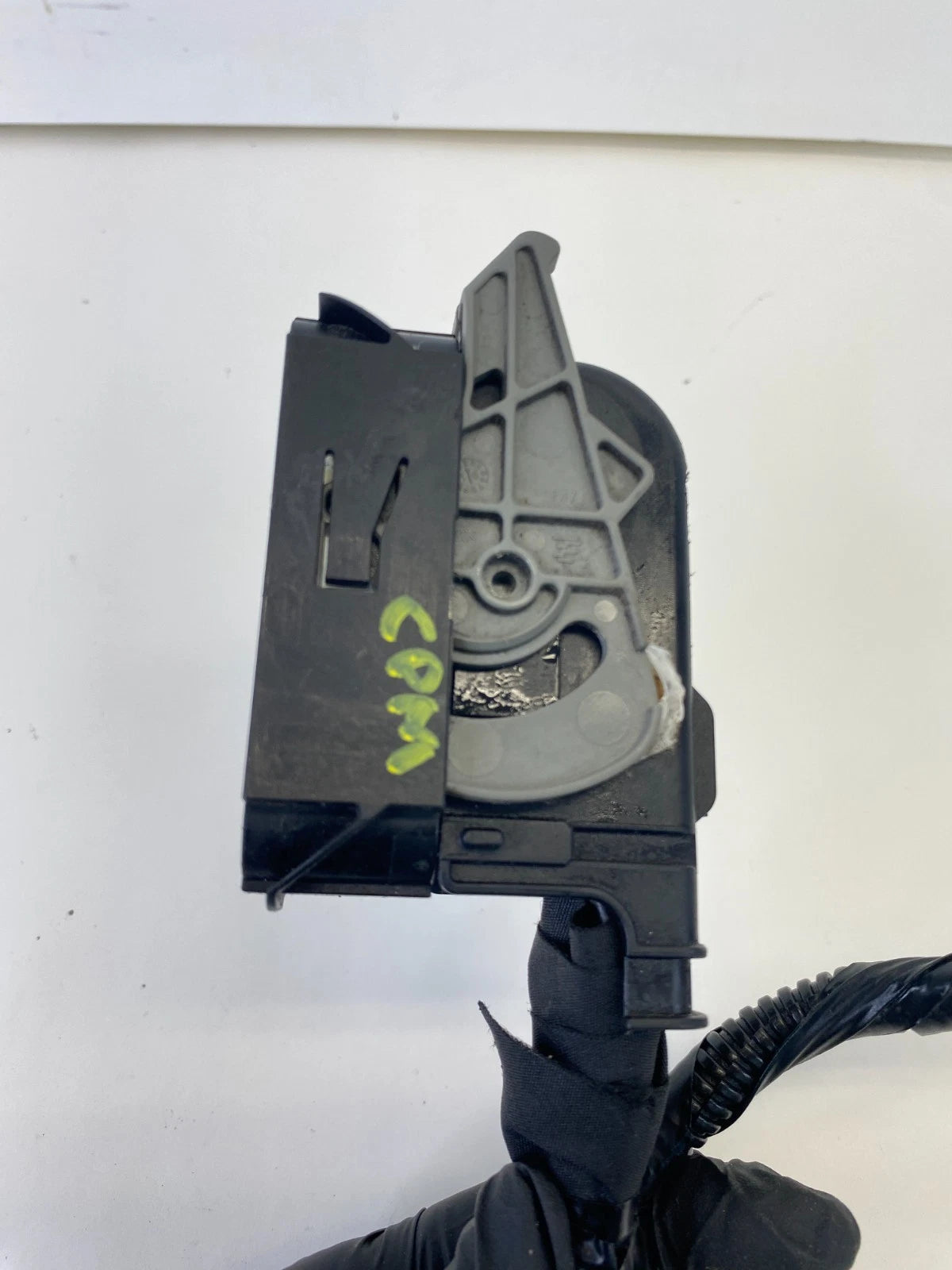 2013-2019 FORD TAURUS 3.5L V6 ABS PUMP WIRING HARNESS PLUG CONNECTOR PIGTAIL OEM
