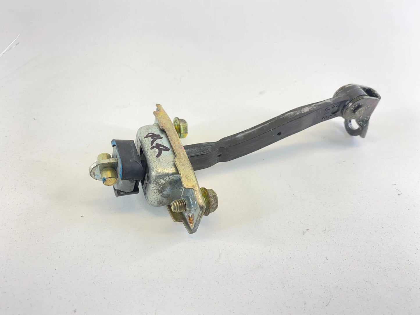 2001-2007 TOYOTA HIGHLANDER REAR RIGHT SIDE DOOR CHECK STRAP STOPPER HINGE OEM