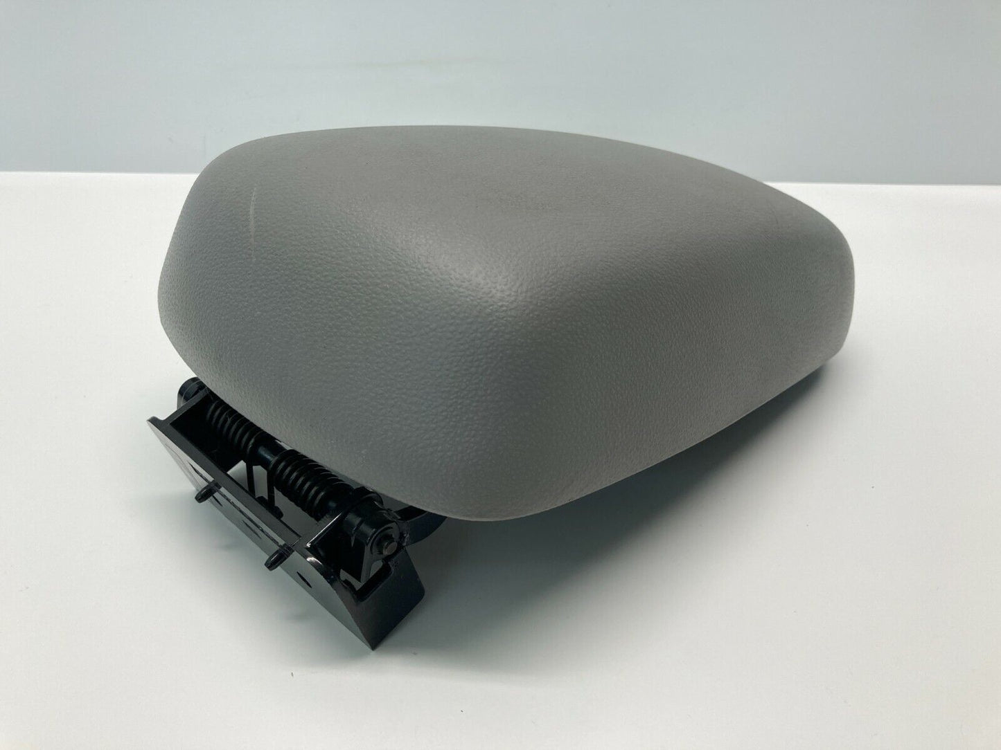 2006 2007 2008 Kia Optima Center Console Armrest Arm Rest Lid Cover OEM